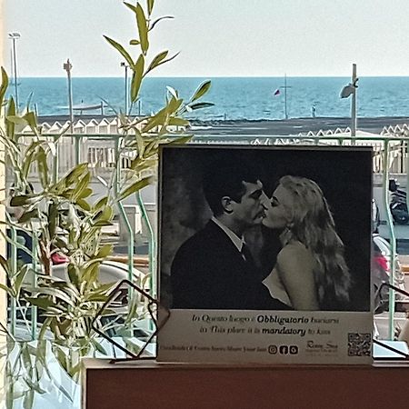 Appartamento Rome Sea Lido di Ostia Esterno foto